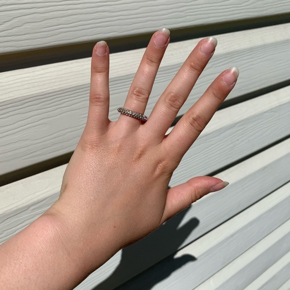 Gold Sparkly Band Ring - Picture 4 of 5